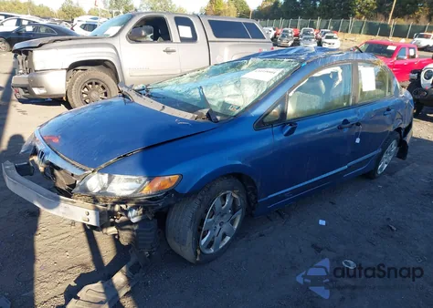 2008 Honda Civic Lx z USA, uszkodzony, nr VIN 1HGFA16508L010071